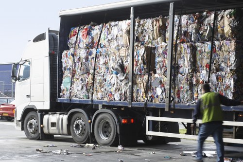 Customer booking Grab Lorry Hire service in Purley